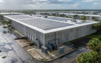 Solar Plus Battery Hurricane Resilience: What a Florida Commercial System Can Keep Running When the Grid Goes Down